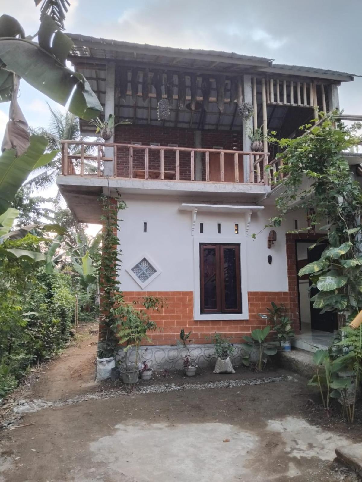 Syaqila Homestay Lombok تيتيباتو المظهر الخارجي الصورة